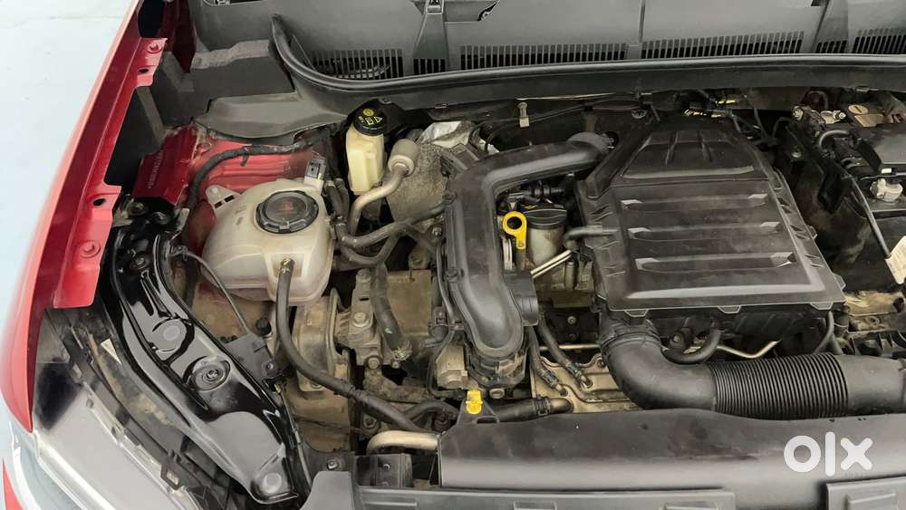 Volkswagen Taigun Topline 1.0 Tsi At (electric Seats), 2022, Petrol
