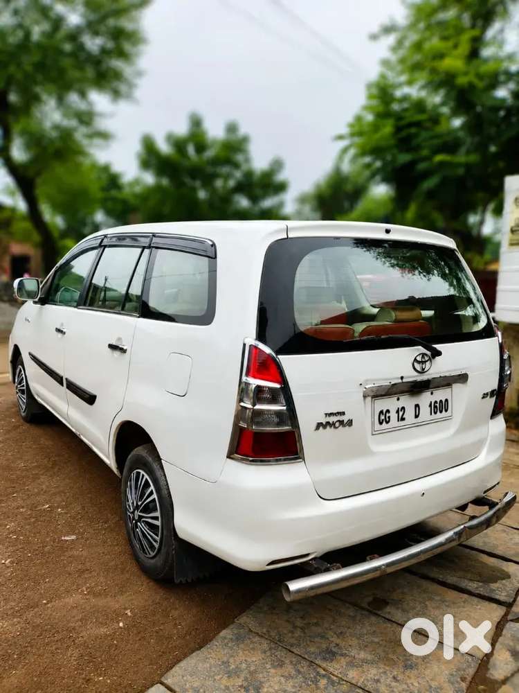 Toyota Innova Gx 2006 Well Maintained Car
