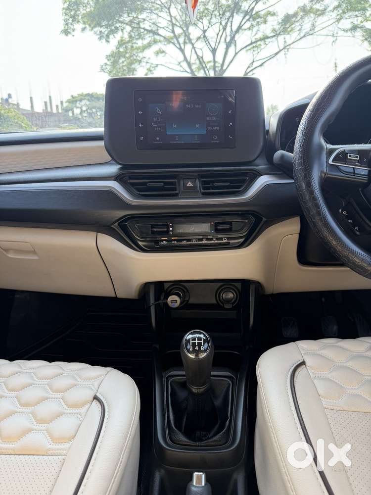 Maruti Suzuki Dzire 1.2 Vxi, 2025, Petrol