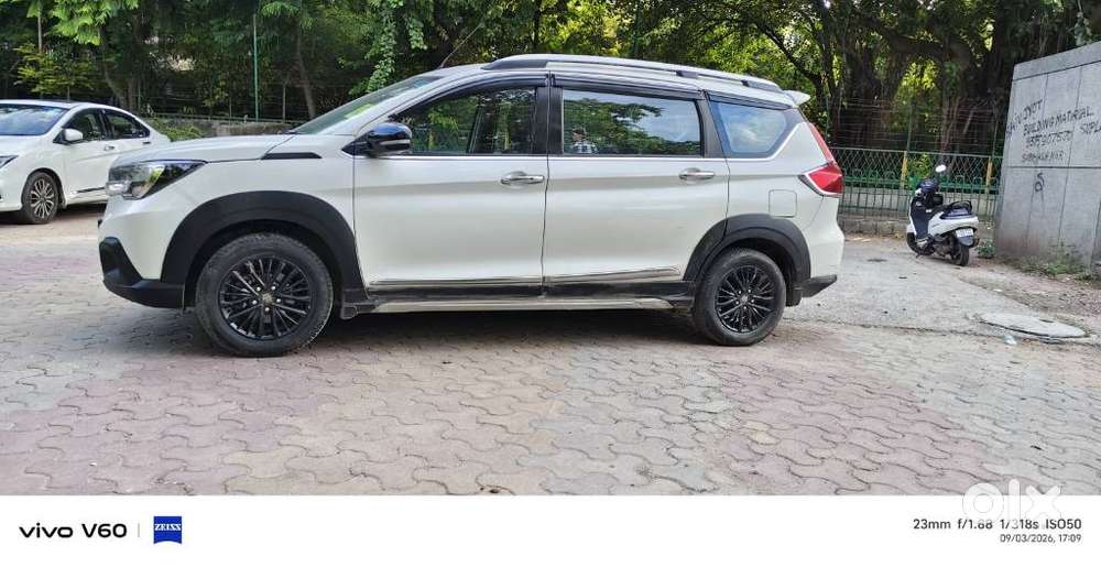 Maruti Suzuki Xl6 1.5 Alpha At, 2019, Petrol
