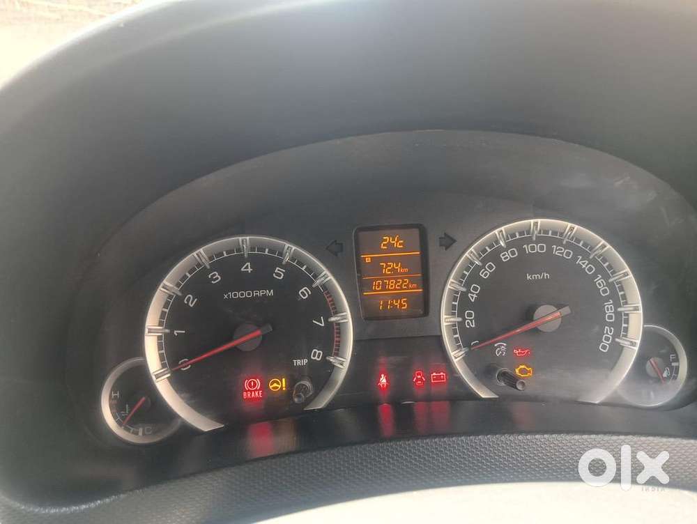 Maruti Suzuki Swift 2013 Cng & Hybrids Well Maintained