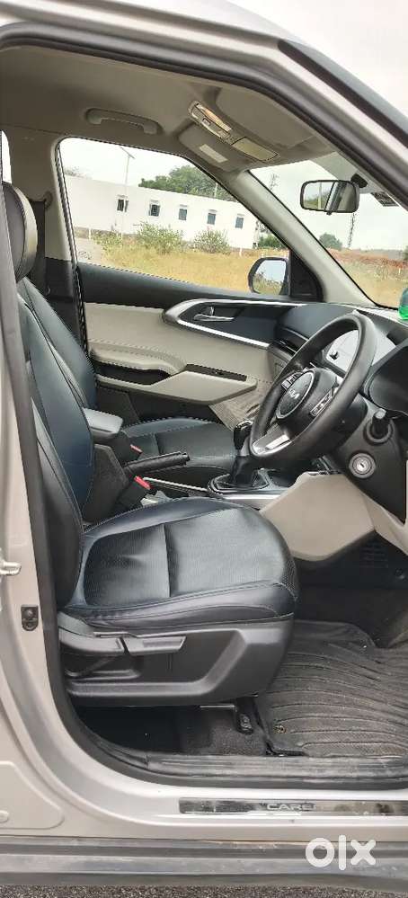 Kia Carens Premium 2024