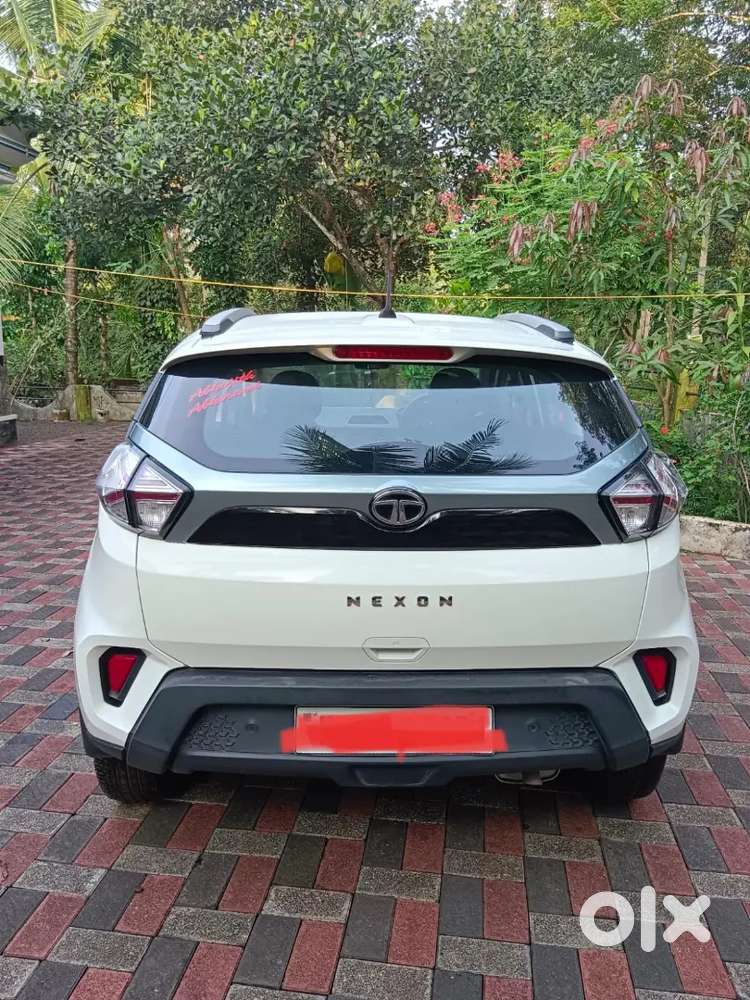 Tata Nexon Revotron 2020 First Owner.please Excuse Brokers And Dealers
