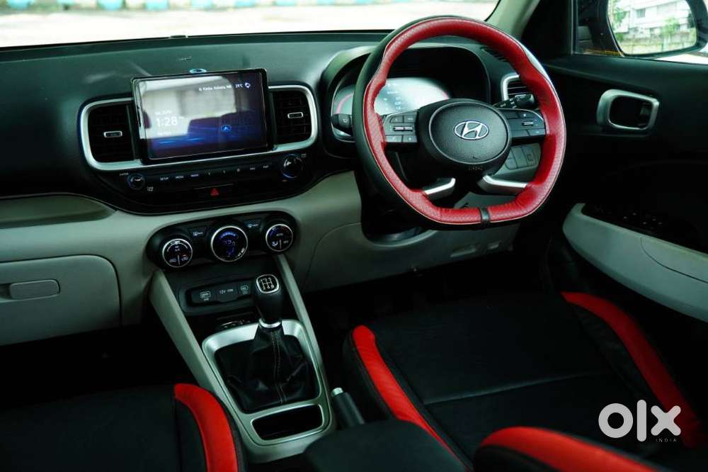 Hyundai Venue Sx, 2025, Petrol