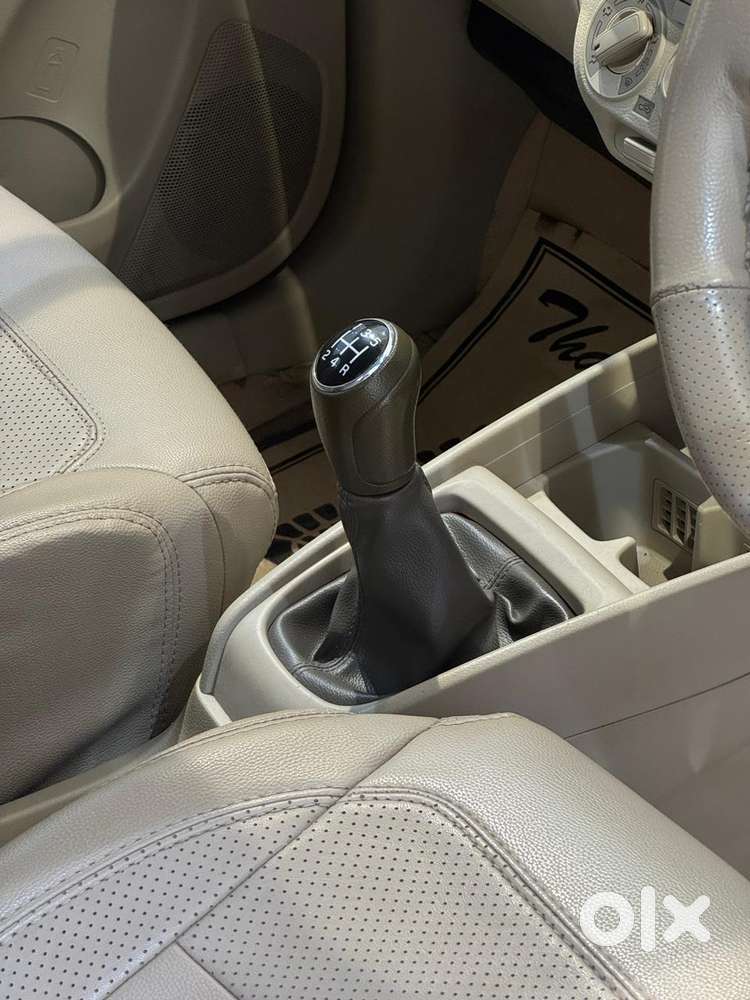 Maruti Suzuki Ertiga 2022-2023 Vxi Cng, 2022, Petrol