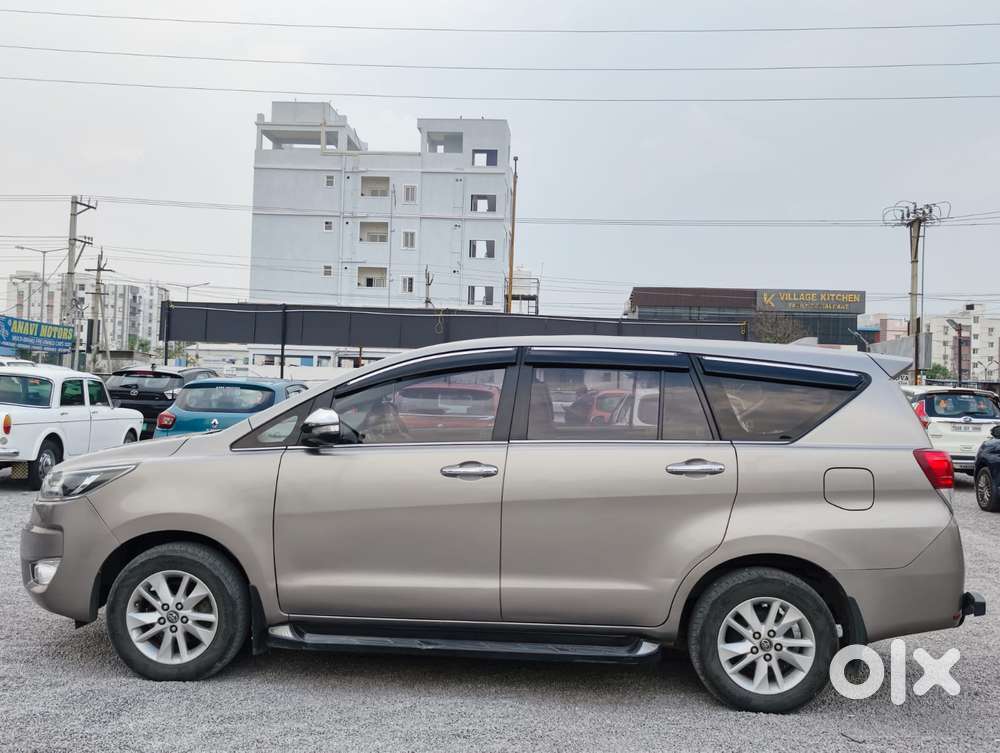 Toyota Innova Crysta 2.4 Z 7 Str, 2017, Diesel