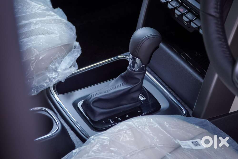 Mahindra Thar Roxx Ax7l Rwd Diesel At, 2026, Diesel