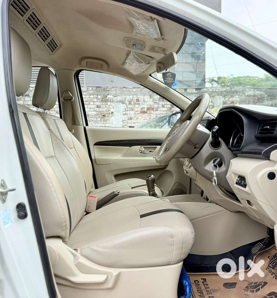 Maruti Suzuki Ertiga Vxi (o) Cng, 2022, Petrol