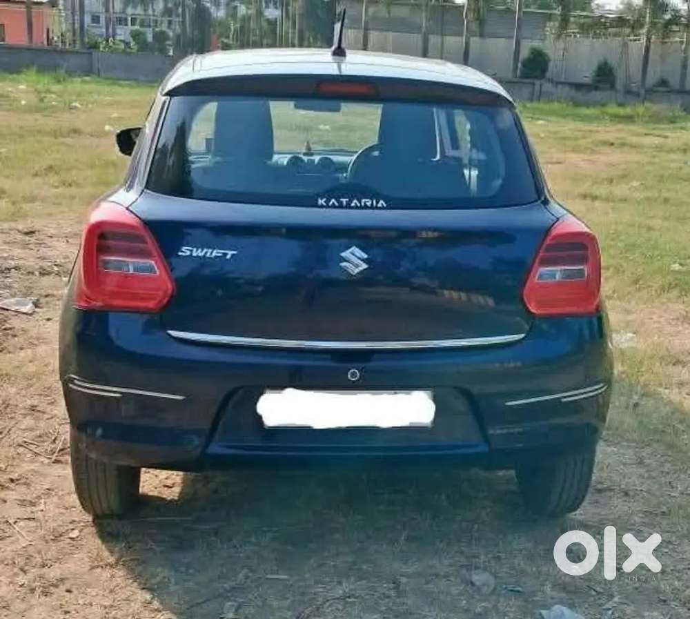 Maruti Suzuki Swift 2021 Vxi Amt