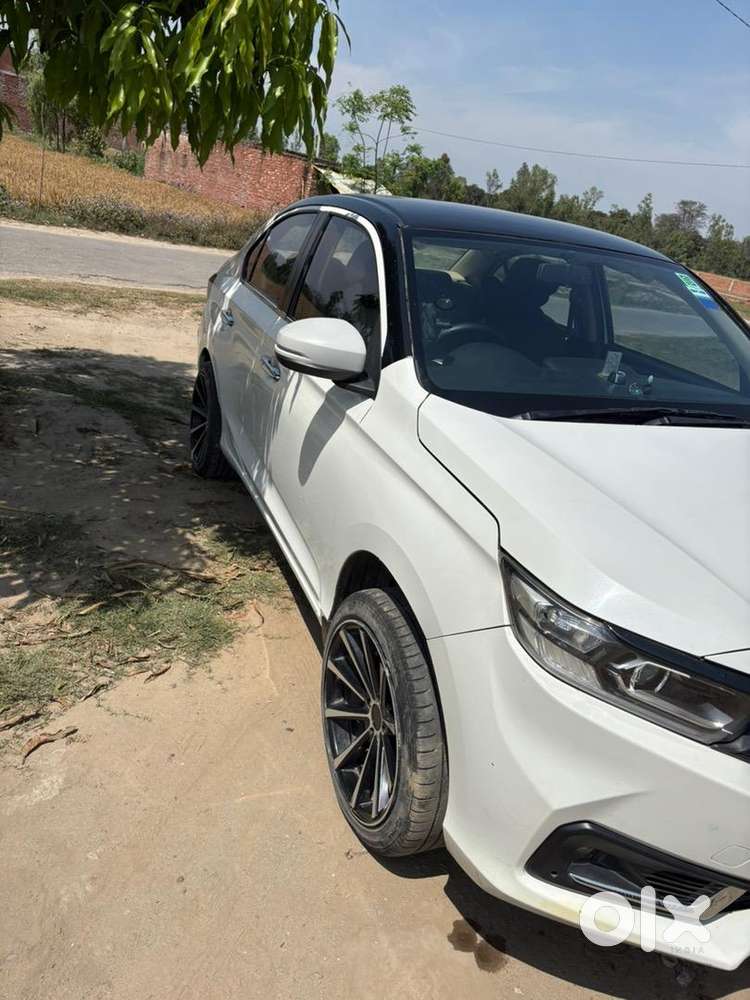 Honda Amaze 2023 Petrol Well Maintained