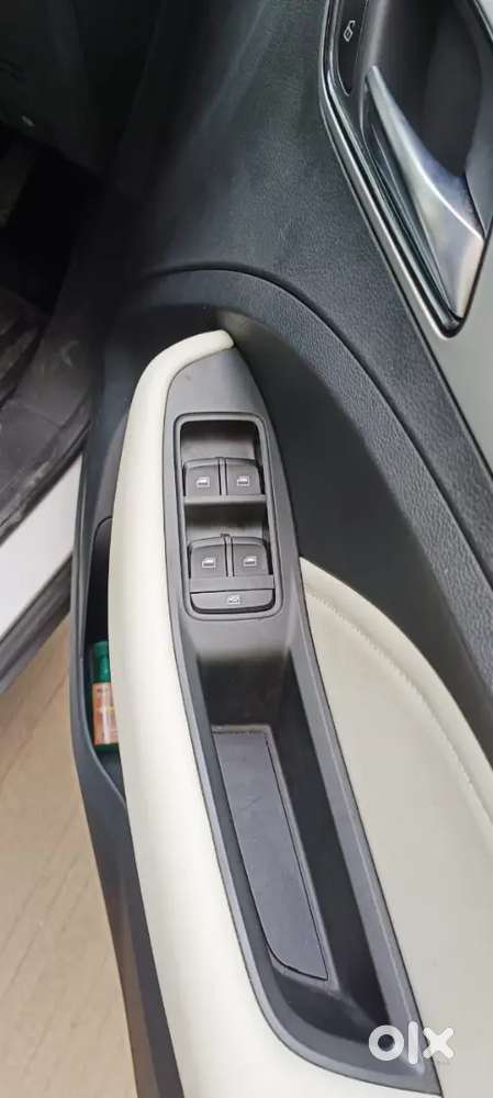 Mg Astor 2023 Petrol Well Maintained