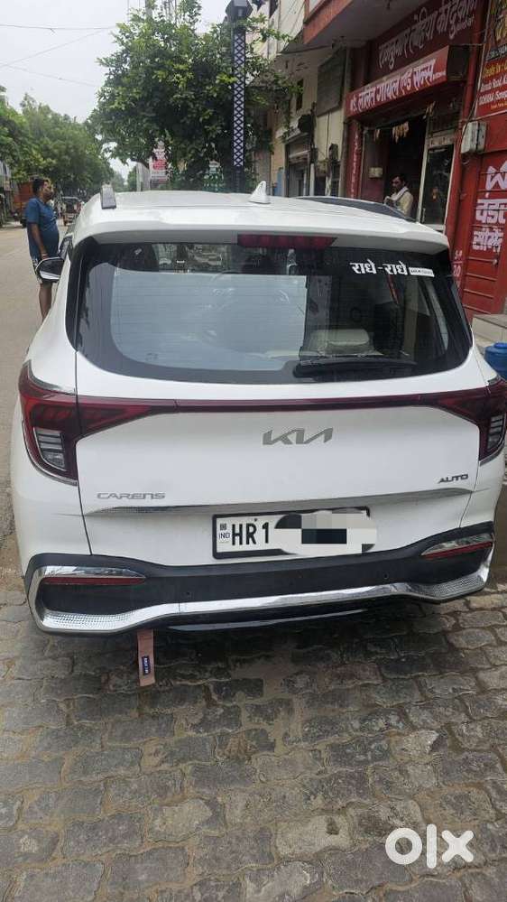 Kia Carens Luxury (o)1.5 Diesel At 7 Str, 2022, Diesel