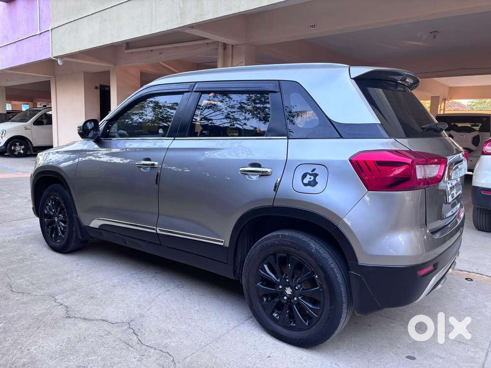 Maruti Suzuki Brezza 1.5 Zxi Smart Hybrid, 2022, Petrol