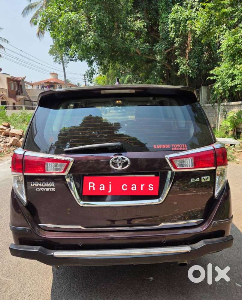 Toyota Innova Crysta 2.4 V 7 Str, 2017, Diesel
