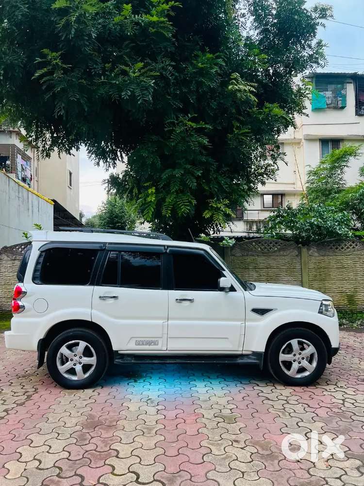 Mahindra Scorpio Classic 2021 Diesel Manual