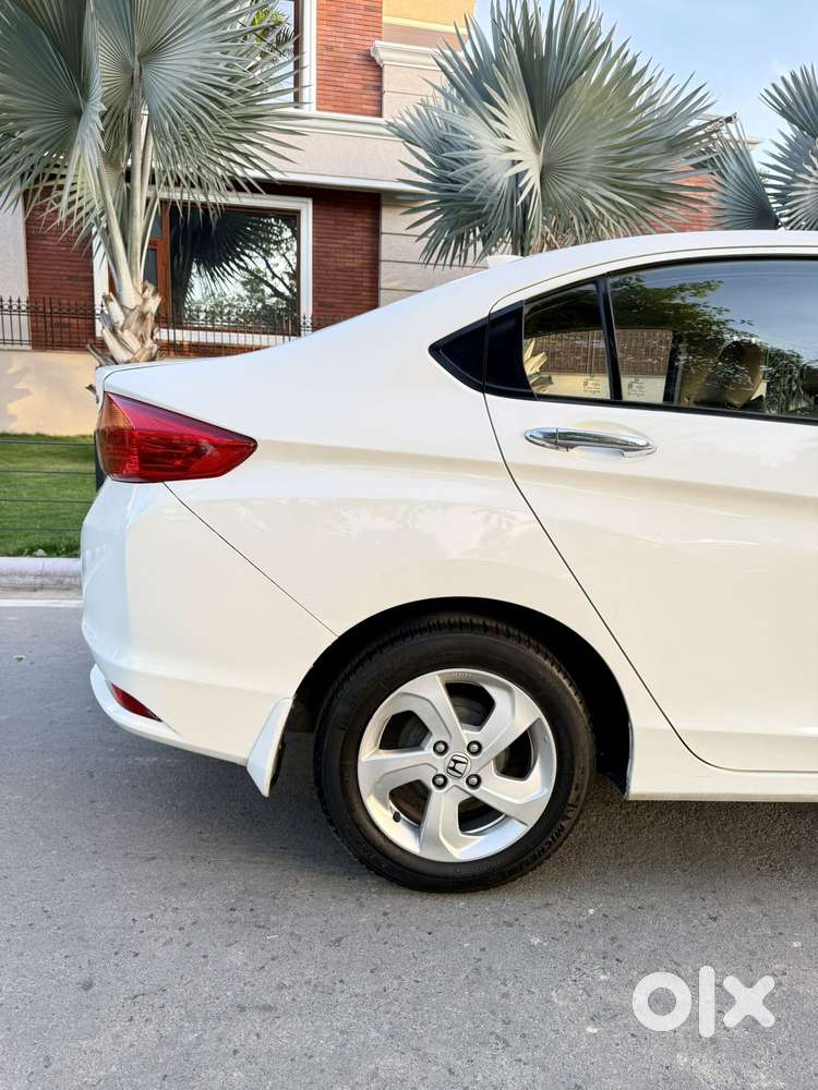 Honda City V Inspire, 2016, Petrol