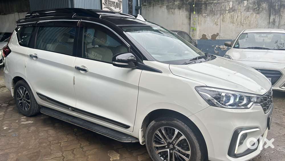 Maruti Suzuki Ertiga 1.5 Zxi Plus Shvs, 2022, Petrol