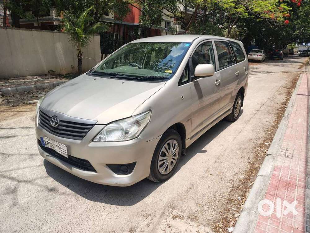Toyota Innova 2.5 Gx 7 Seater Bs Iv, 2013, Diesel