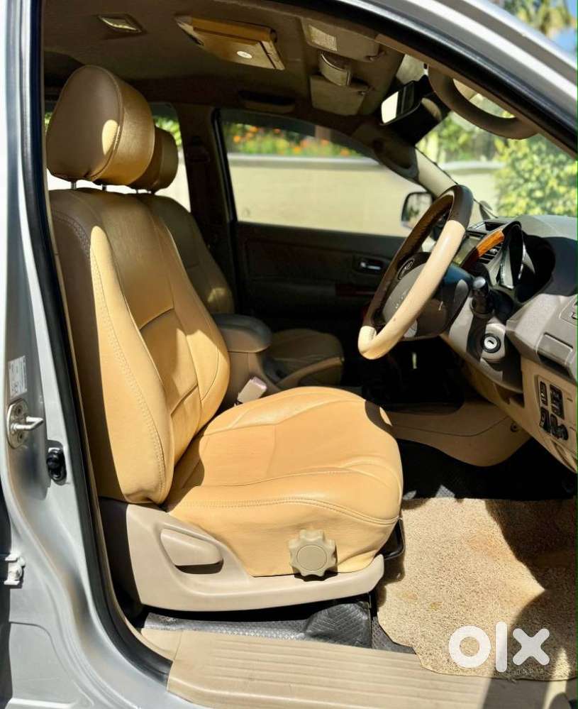 Toyota Fortuner 3.0 4x4 Manual, 2011, Diesel