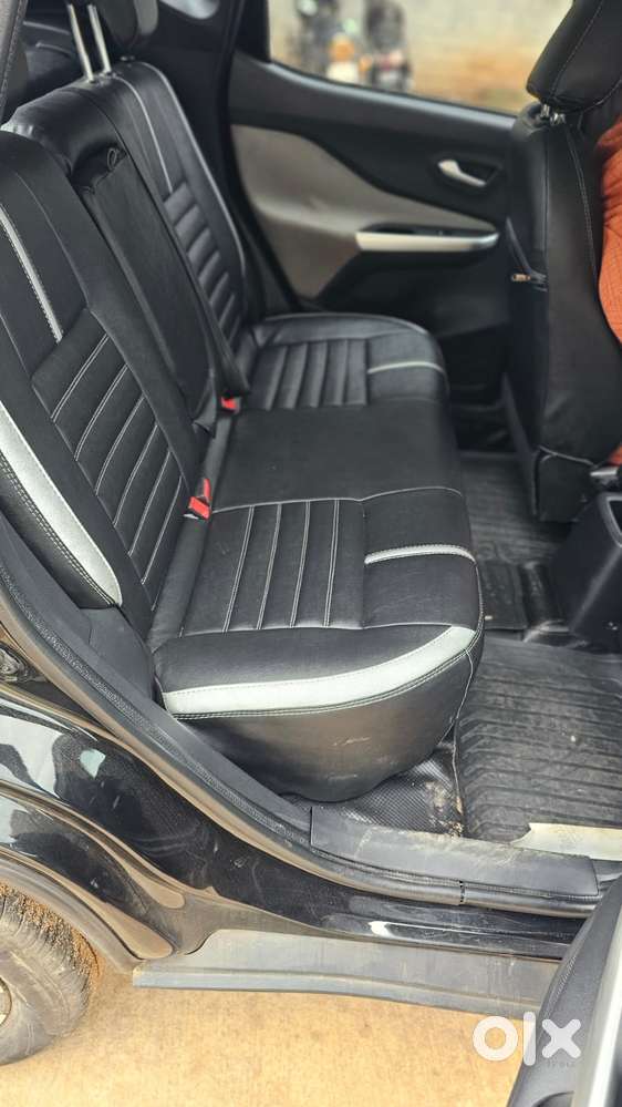 Nissan Magnite Kuro Edition 1.0 Turbo Petrol Cvt, 2023, Petrol