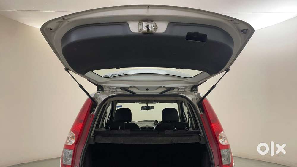 Maruti Suzuki Ritz Vxi, 2013, Petrol