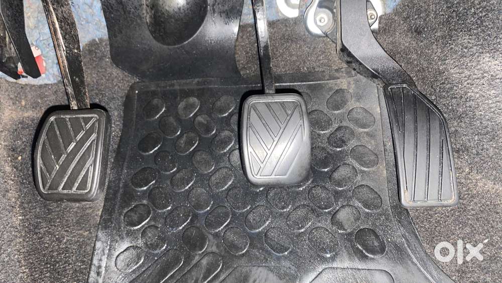 Maruti Suzuki Swift 2011-2014 Vxi, 2013, Petrol