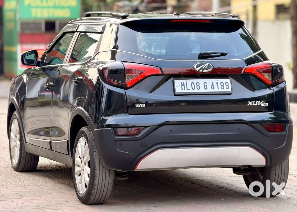 Mahindra Xuv300 W8, 2020, Petrol
