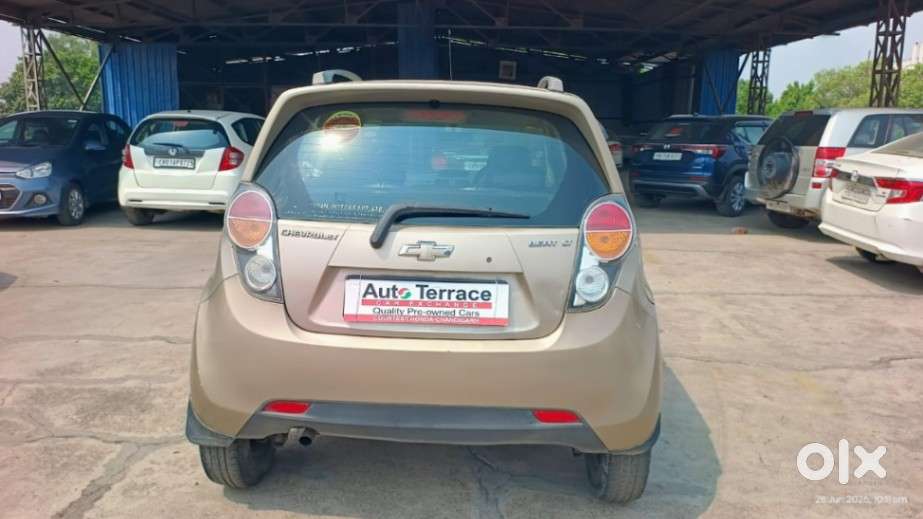 Chevrolet Beat, 2010, Petrol