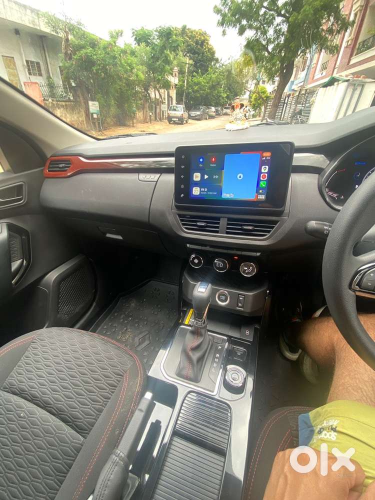 Renault Kiger Turbo 2023 Top Model Automatic Cvt