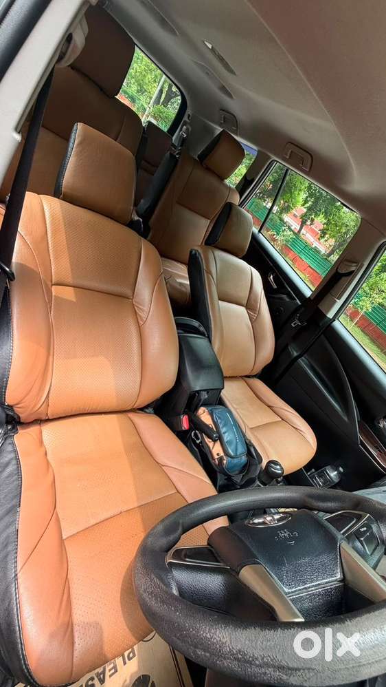 Toyota Innova Crysta 2017 Diesel 77000 Km Driven