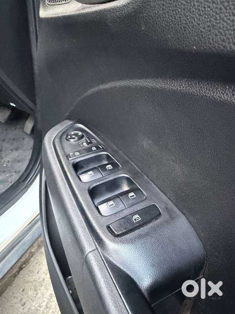 Hyundai Venue S Diesel, 2020, Diesel