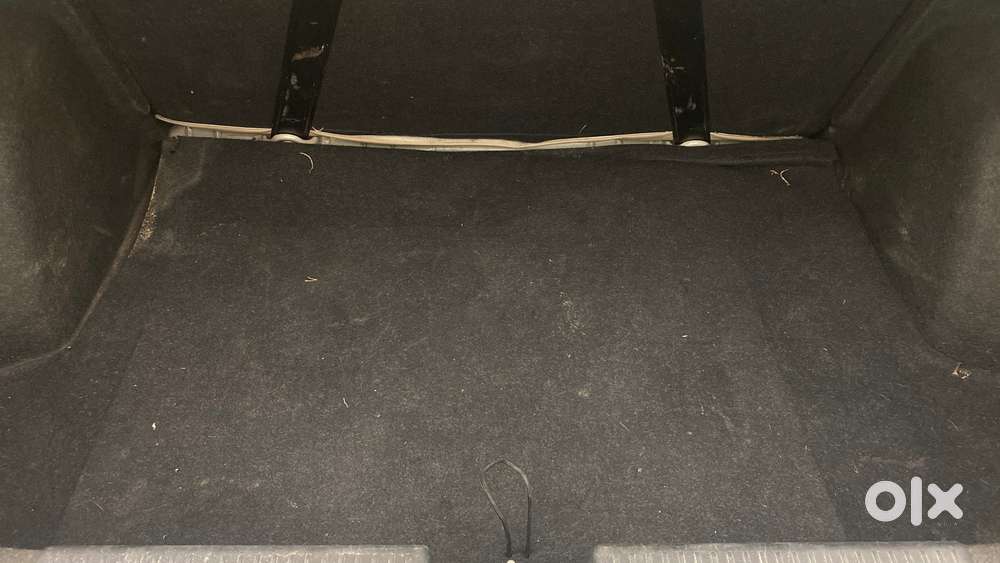 Maruti Suzuki Swift Dzire Zxi + Mt, 2017, Petrol