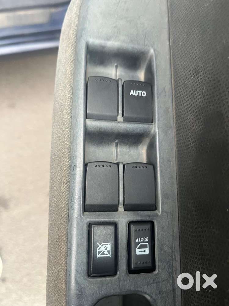 Maruti Suzuki Swift Dzire 1.2 Vxi Bsiv, 2008, Petrol