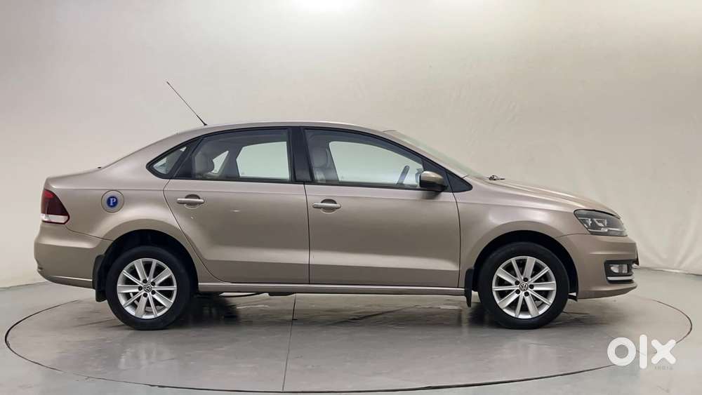 Volkswagen Vento 1.2 Tsi Highline At, 2017, Petrol