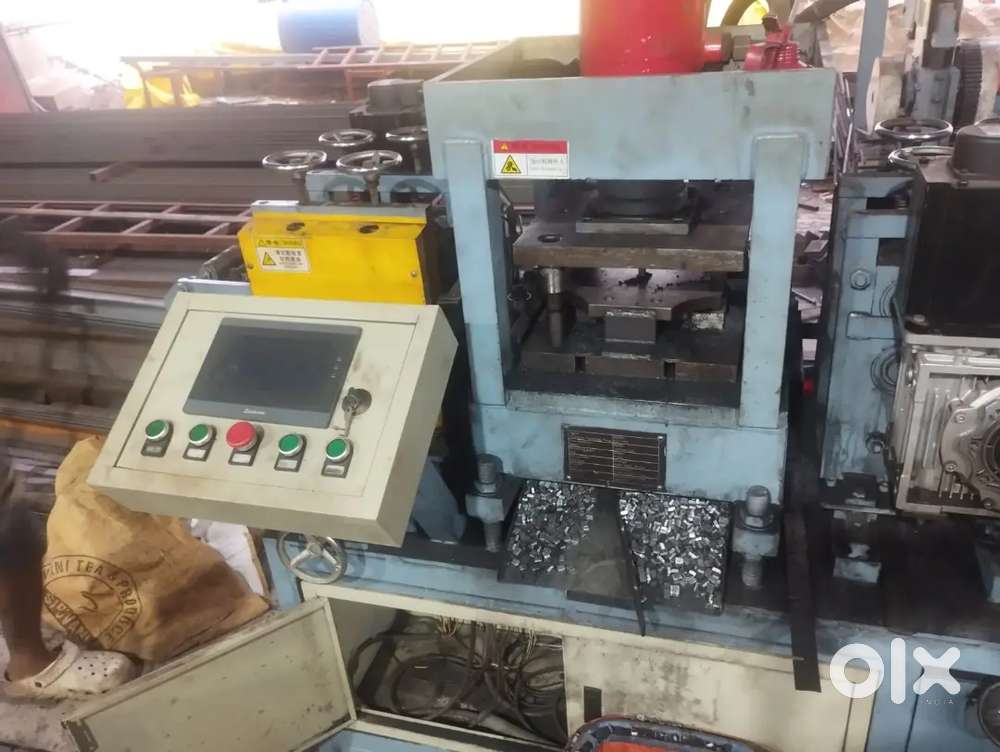 Automatic Flat Punching Grating Machine – 1 Year Used  Excellent Cond