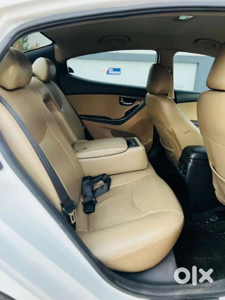 Hyundai Elantra 2013 Crdi S
