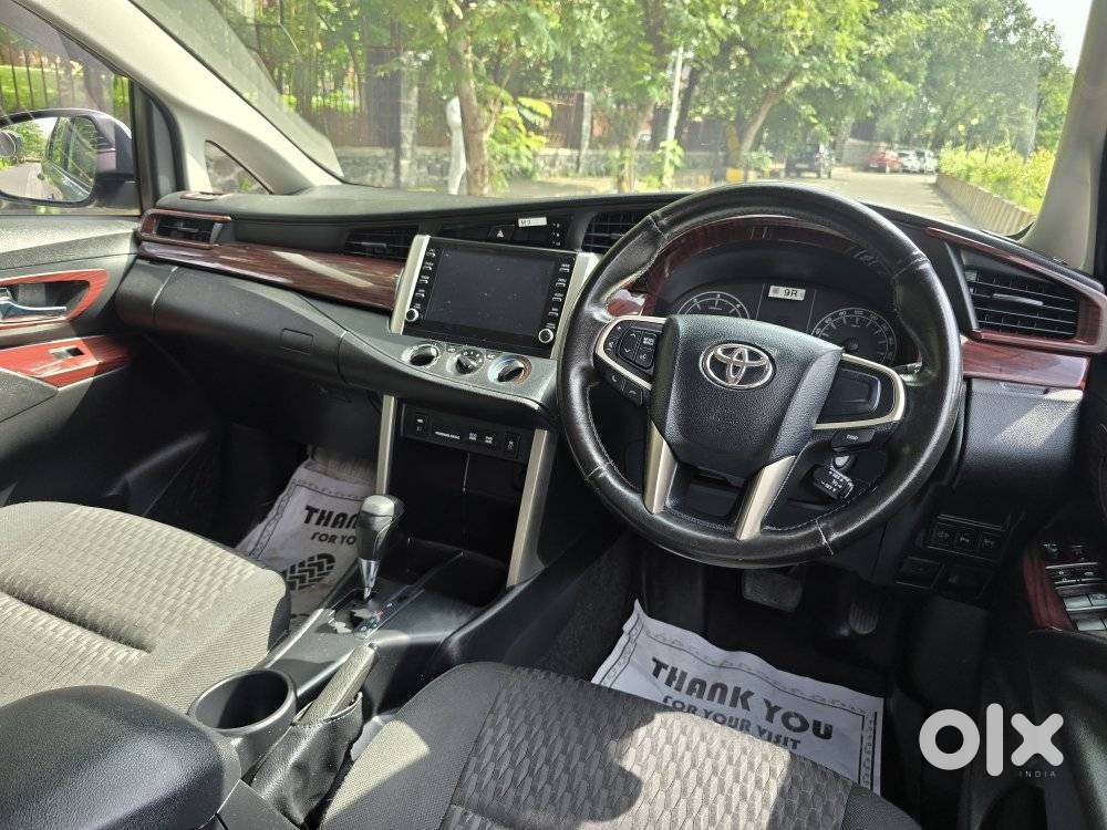 Toyota Innova Crysta [2020-ongoing] 2.4 Gx At 8 Str, 2022, Diesel