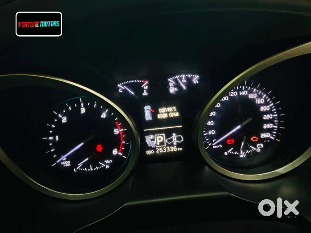 Toyota Land Cruiser [ ] 4.5 Vx Lc 200, 2014, Diesel