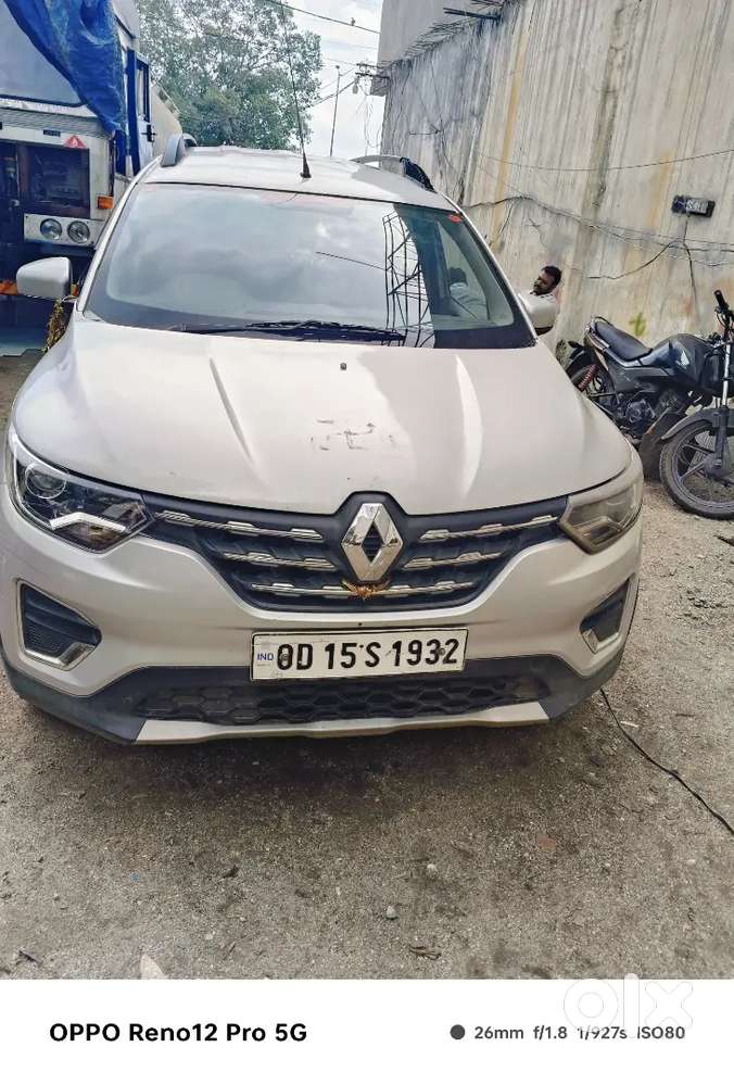 Renault Triber 2022 Petrol