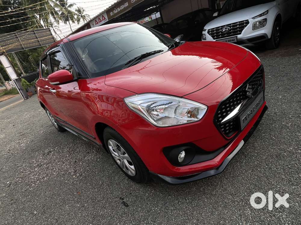 Maruti Suzuki Swift Vxi + Manual, 2023, Petrol