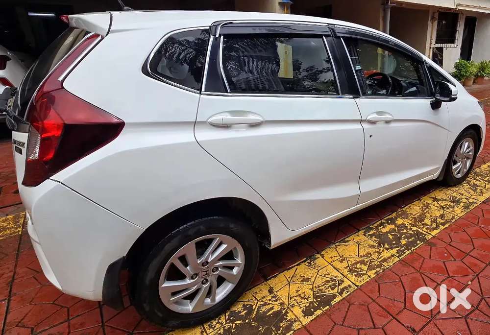 Honda Jazz V At 2015