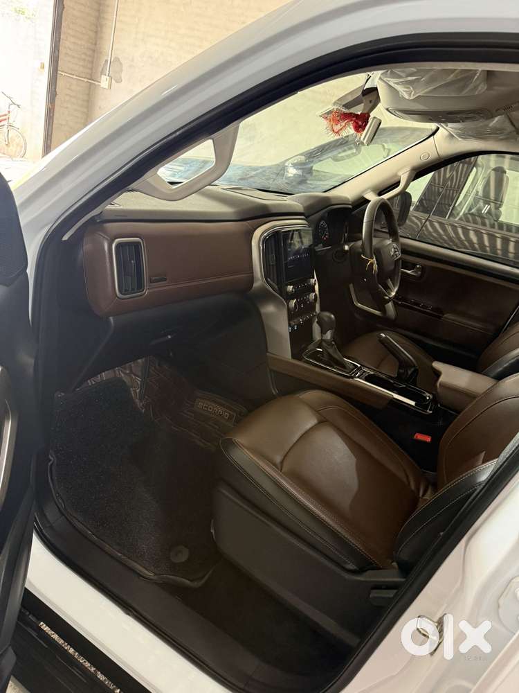 Mahindra Scorpio N Z8 Select Diesel At 2wd 7-seater, 2024, Diesel