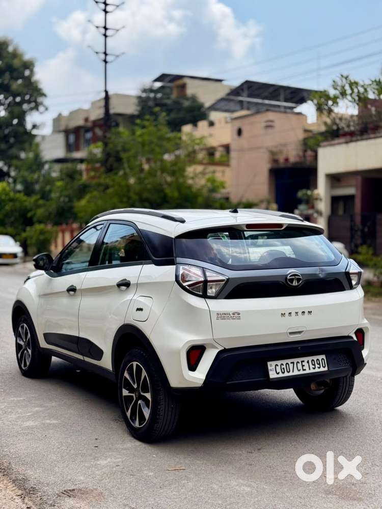 Tata Nexon, 2021, Petrol