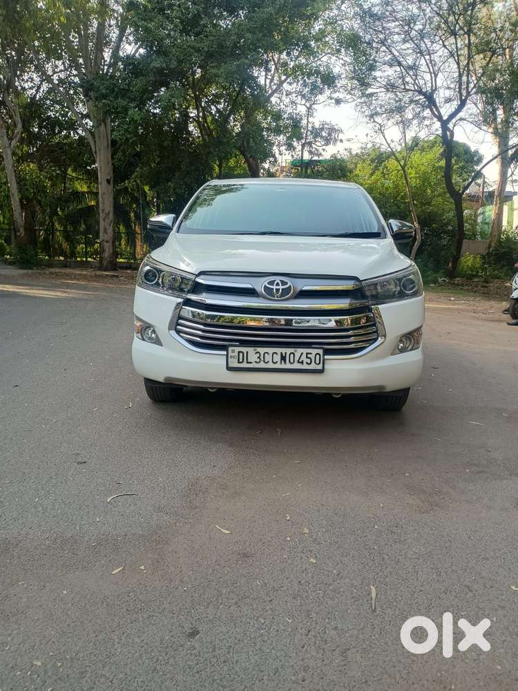 Toyota Innova Crysta 2.4 V, 2017, Diesel