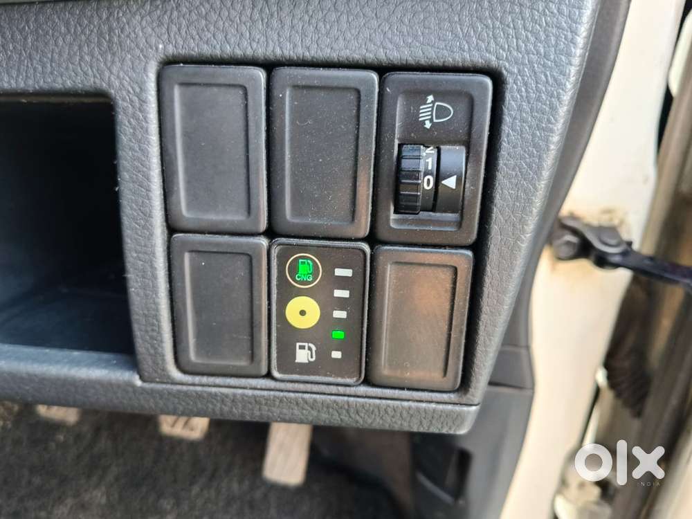 Maruti Suzuki Wagon R Cng Lxi, 2012, Petrol