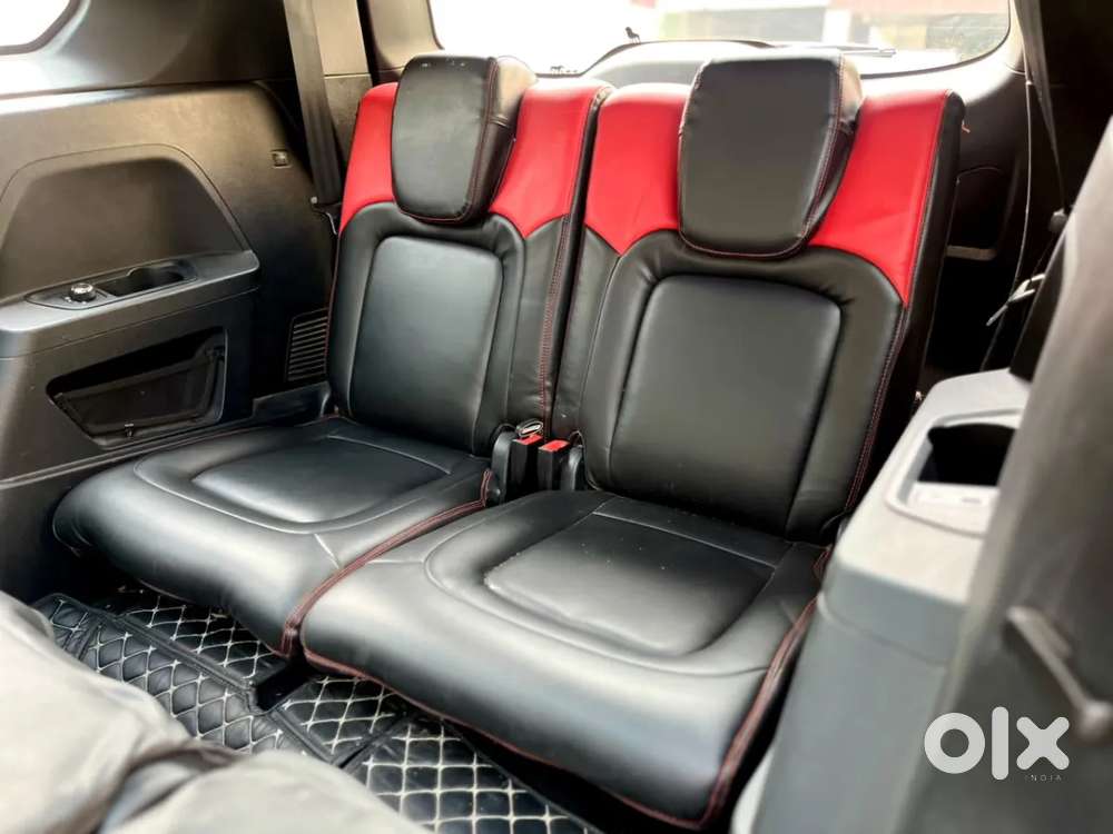 Tata Safari Pure Plus S Dark Edition, 2024, Diesel