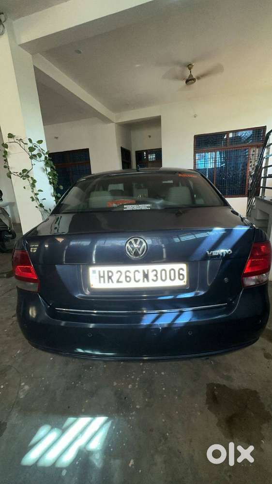 Volkswagen Vento 2015 (automatic) – Well Maintained  Army Officer Own