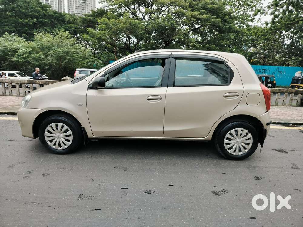 Toyota Etios Liva G, 2011, Petrol