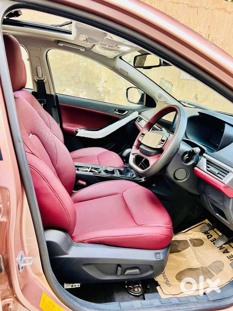 Tata Curvv Accom + A Dmt, 2024, Petrol