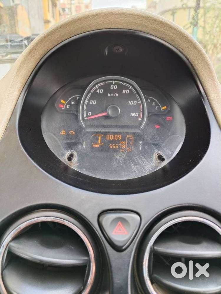 Tata Nano Genx Xta, 2015, Petrol